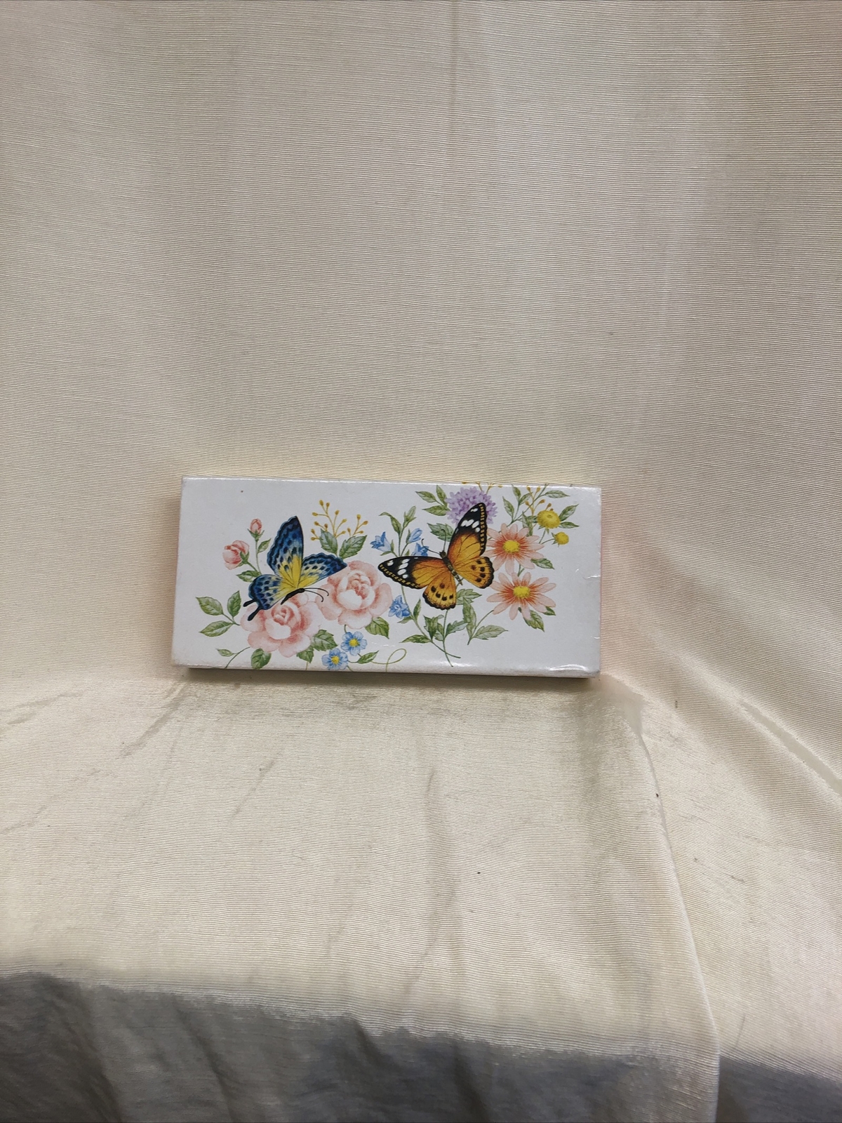 avon vintage butterflies and blossoms guest soaps