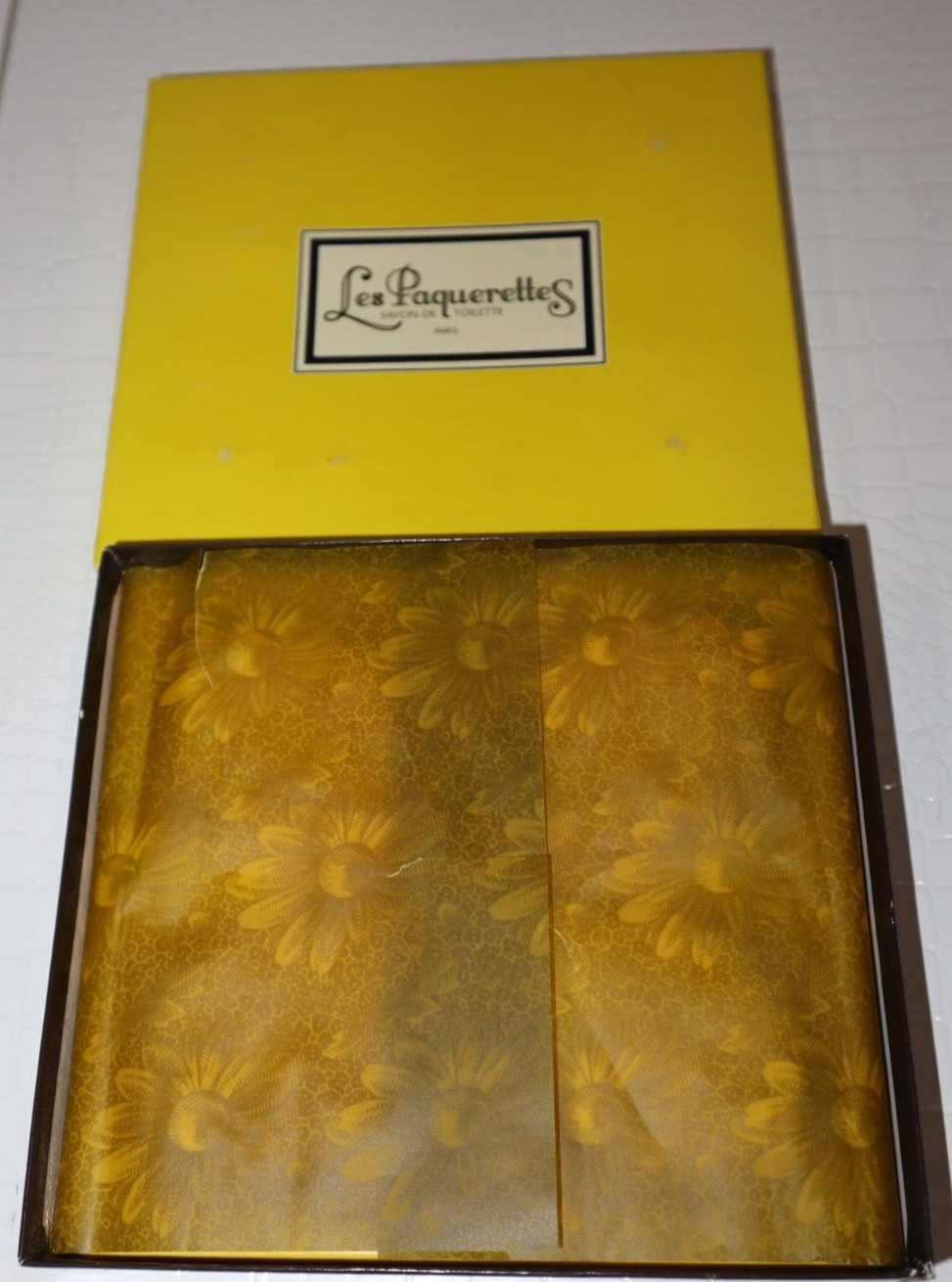 Les Paquerettes Antique French Soaps With Crisp Scented Cut Daisies – NIB