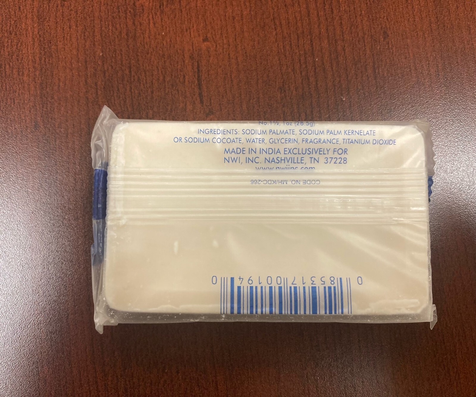 GREAT DEAL! 50 FRESHSCENT Travel Size Bar Antibacterial Deodorant Soap 1.5 oz