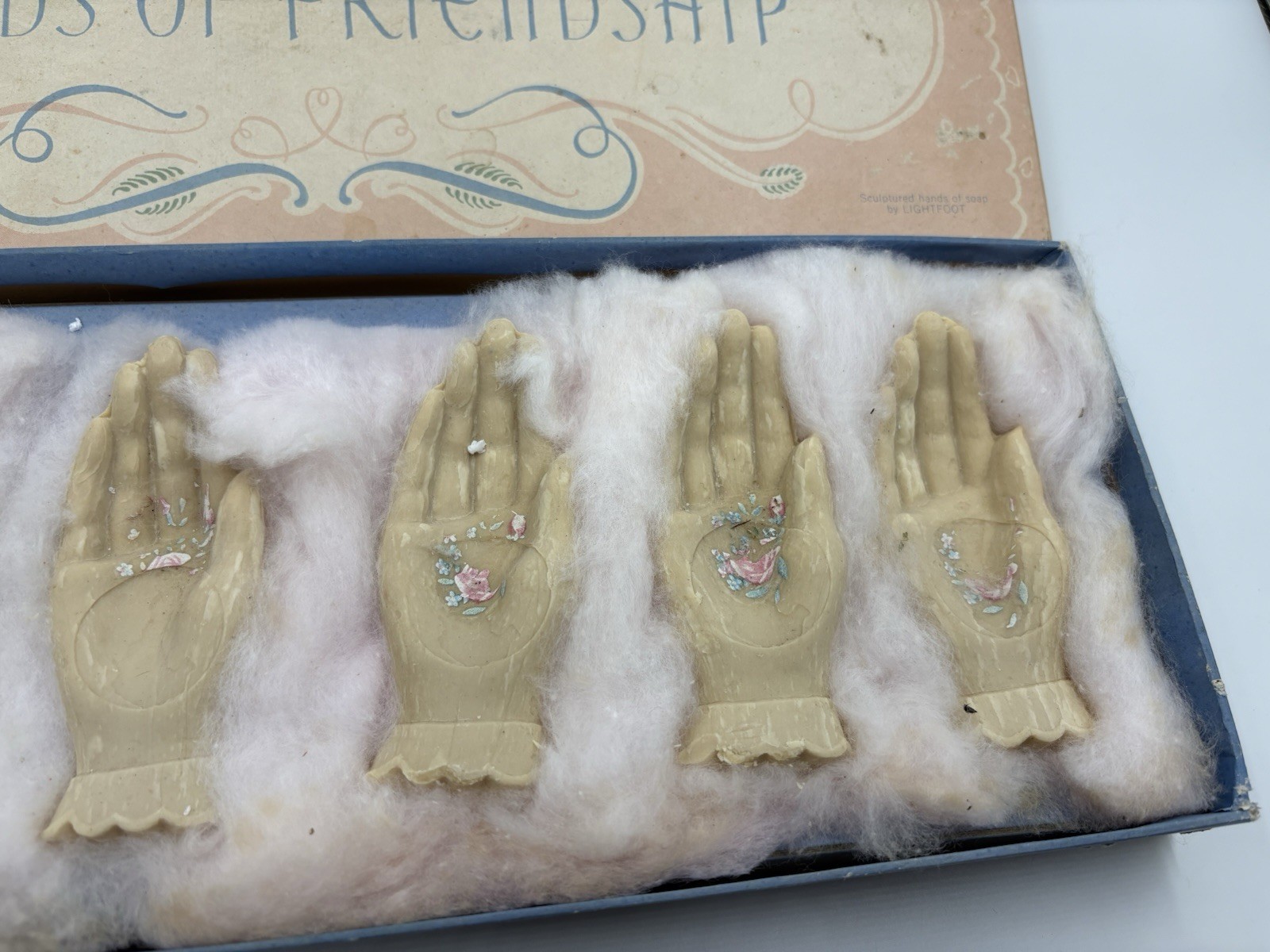 Antique Hands Of Friendship Soap NOS