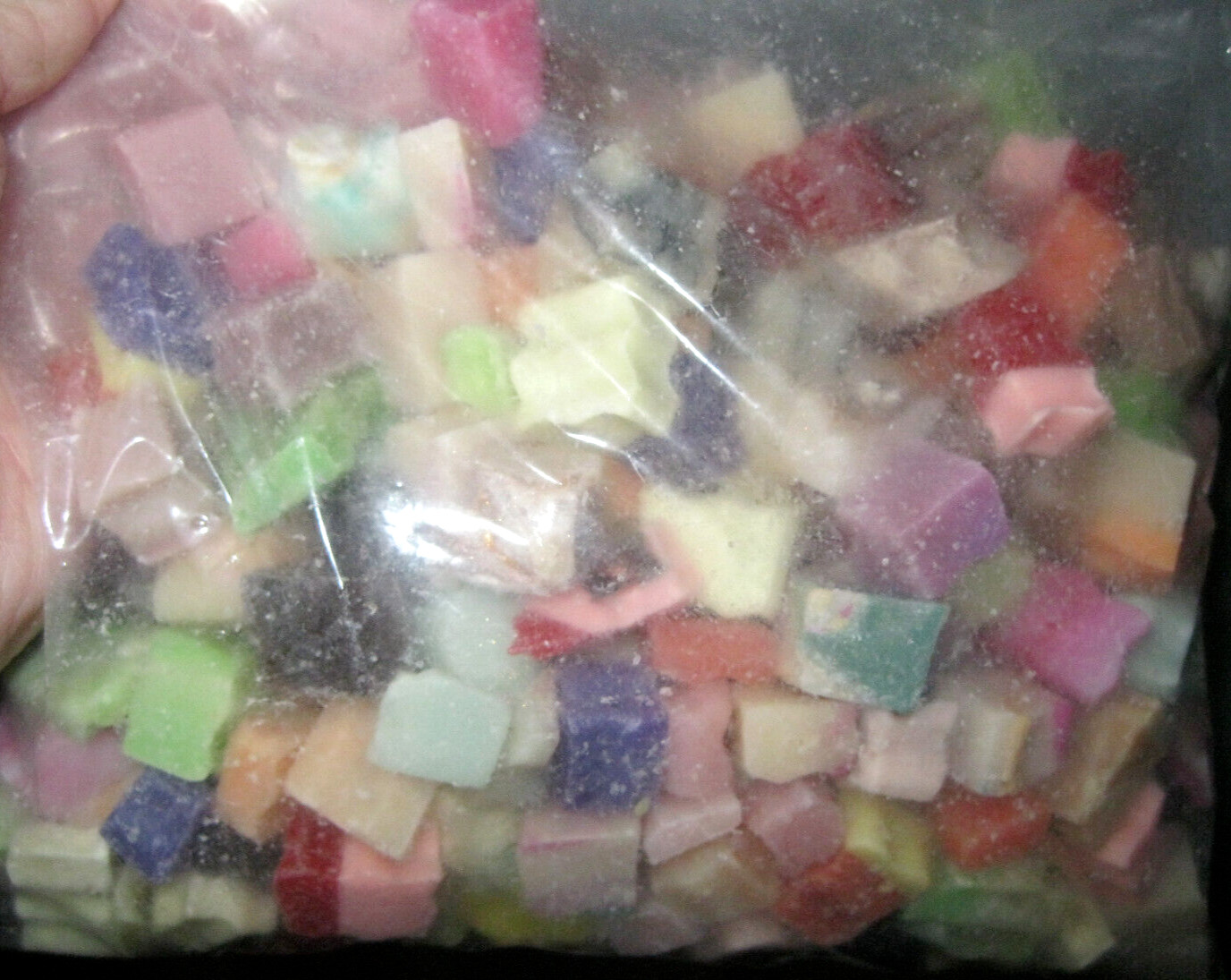 All Natural 1.4 lb. Assorted Deluxe Mini Soap Pieces Face/Body Kids’ Soap – NEW