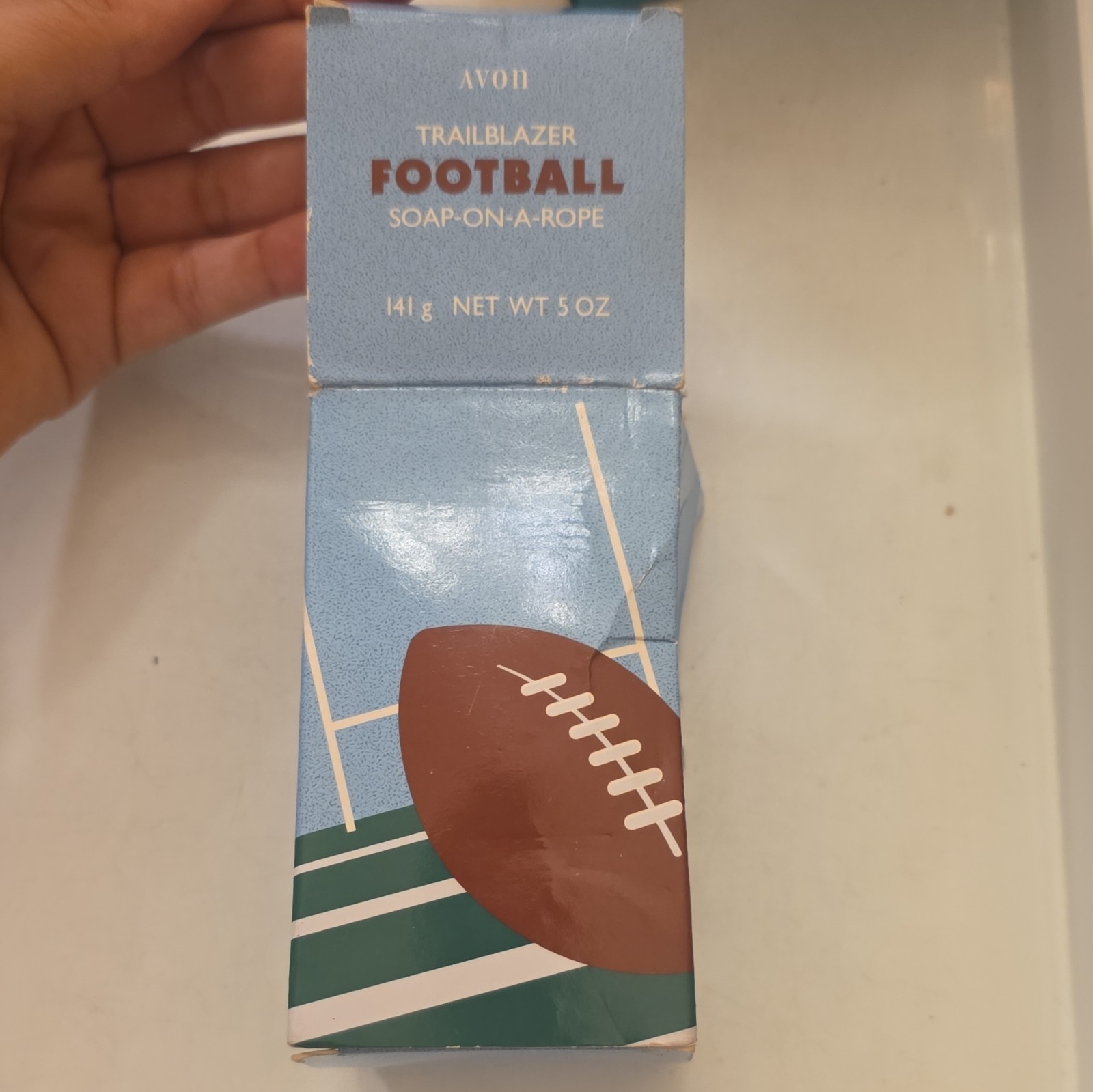 Avon Trailblazer Soap-on-a-Rope for Men 5 oz Football Body Bar Red