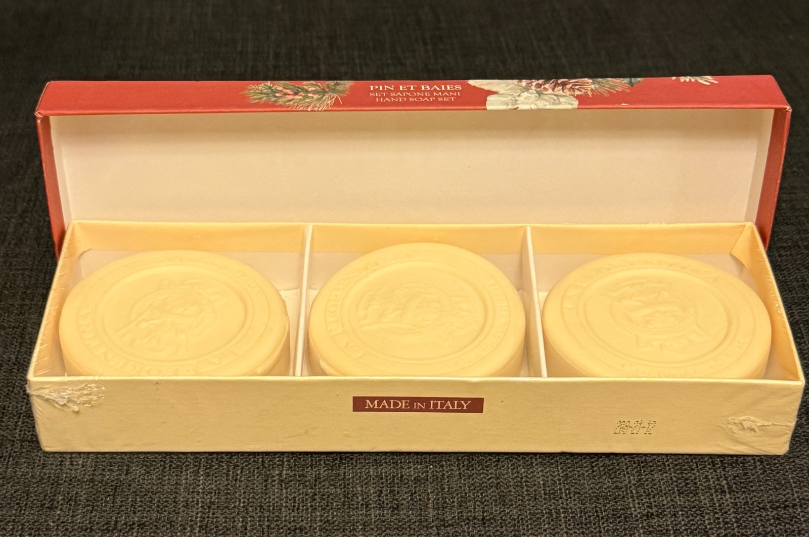 La Florentina Luxury Natural Pine & Berry Bar Soap Set -3x14oz Handmade In Italy