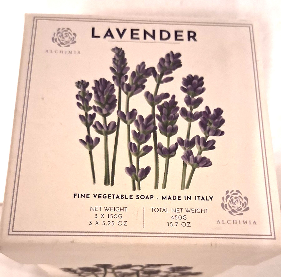 Alchimia Fine Vegetable Bath Soap Scented Lavender 3 Round Bars 5.25 oz each