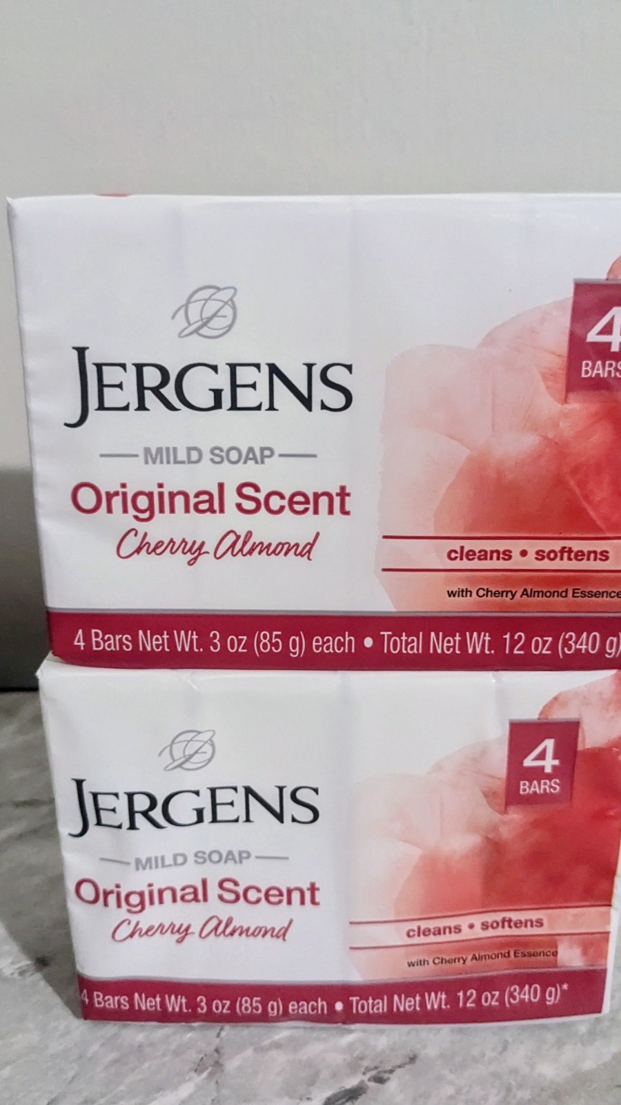 Jergens Cherry Almond Mild Soap Original Scent – 8 Bars (4x 2 Pack) – 3 Oz Each