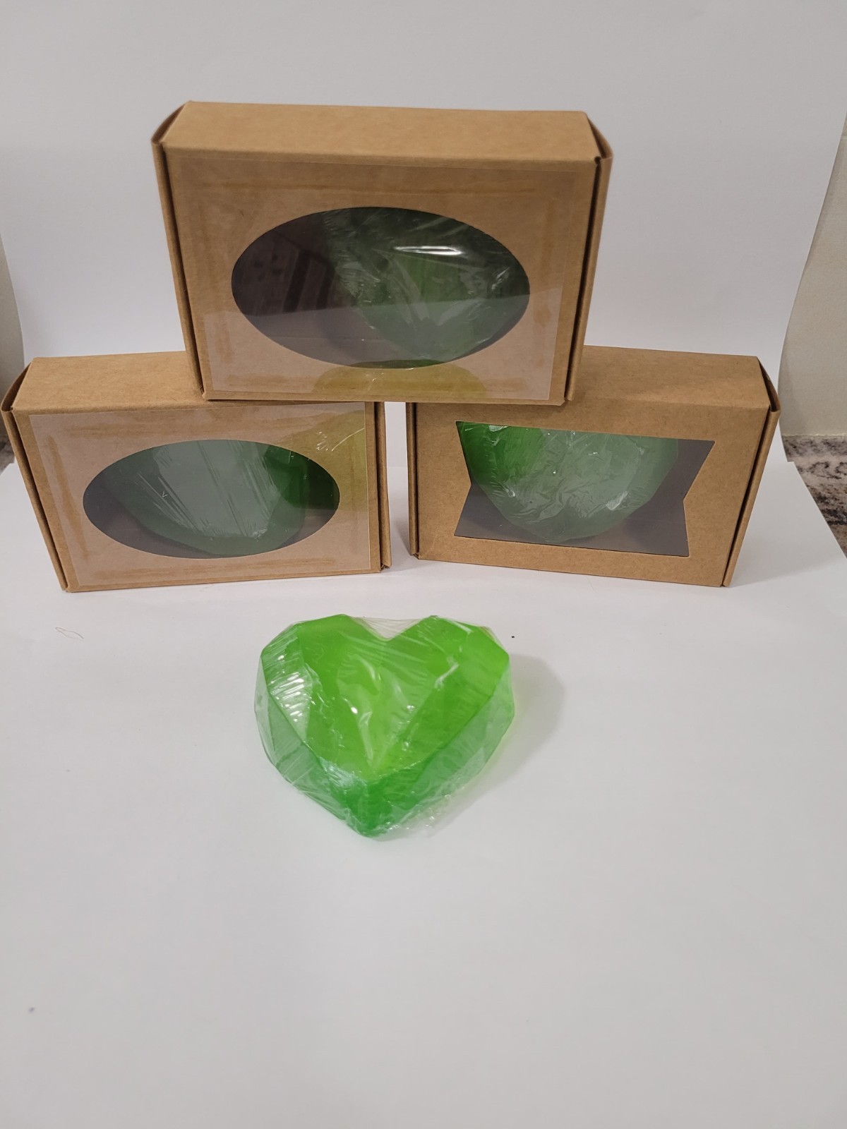 artisanal soap,4 Coconut oil, vitamin E & aloe vera soaps