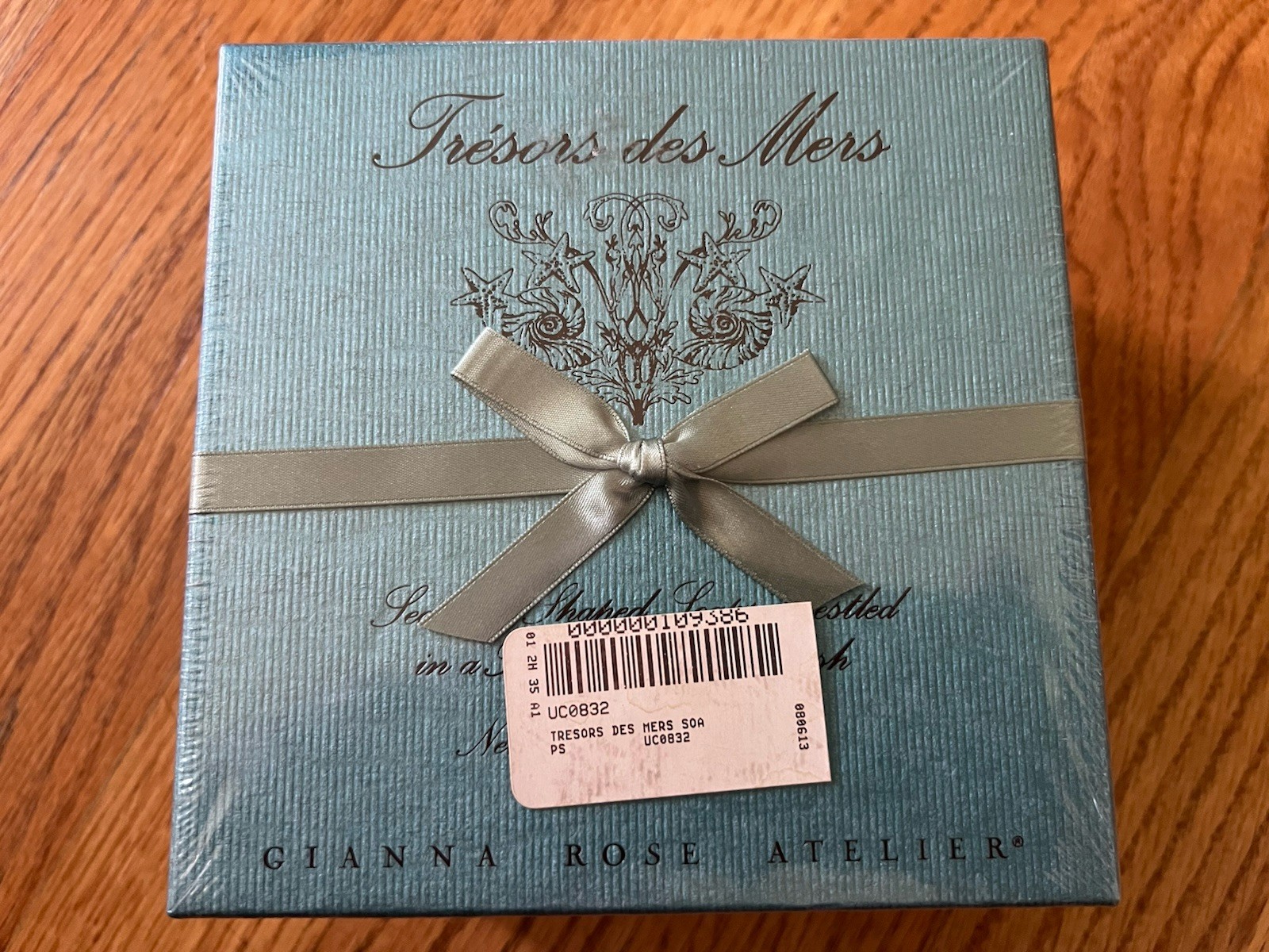 Gianna Rose Atelier Tresors des Mers Seashell Soap Set w/Shell Dish Coastal Gift