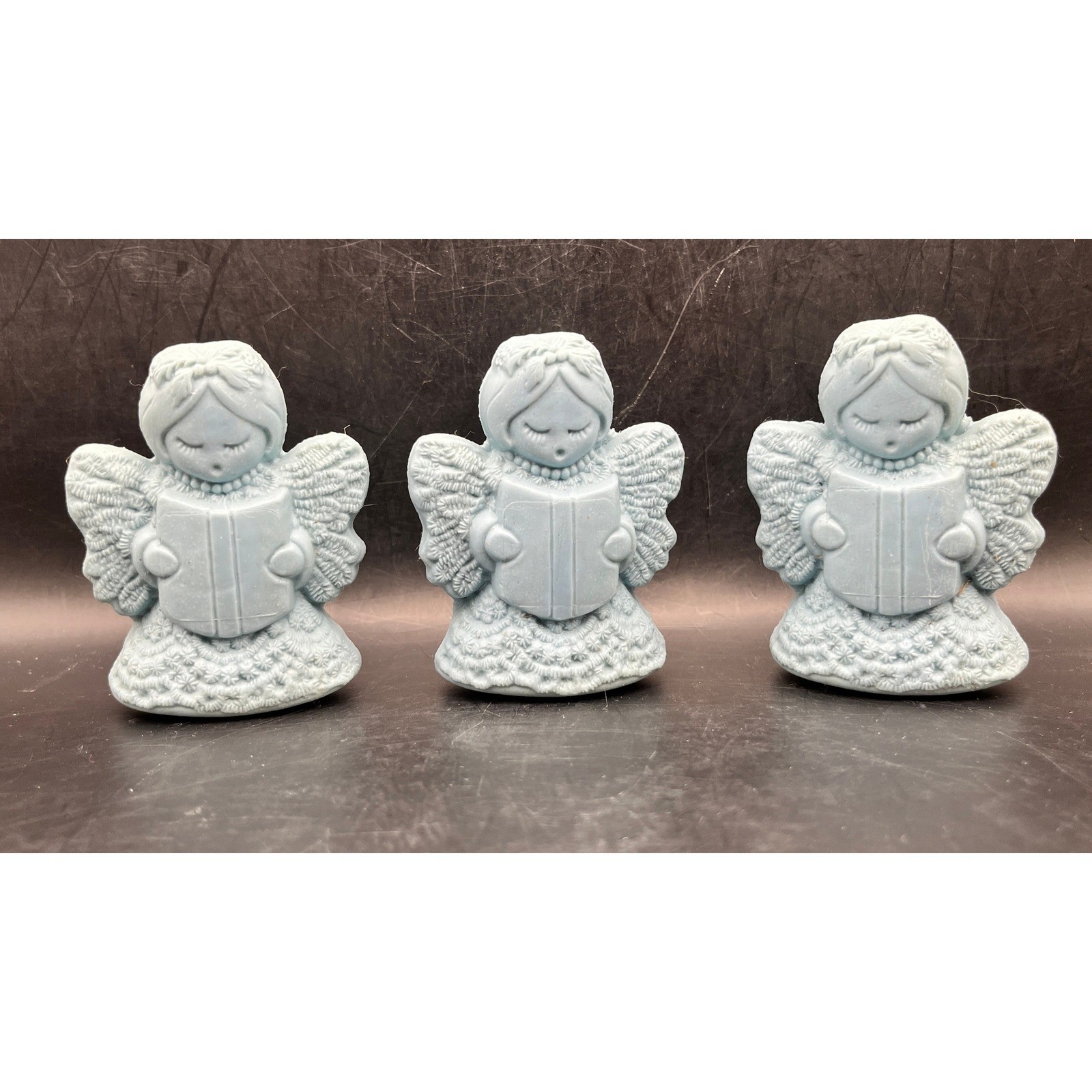 Vtg Avon Angel Lace 3 Hostess Fragranced Soaps Light Blue New in Box Collector