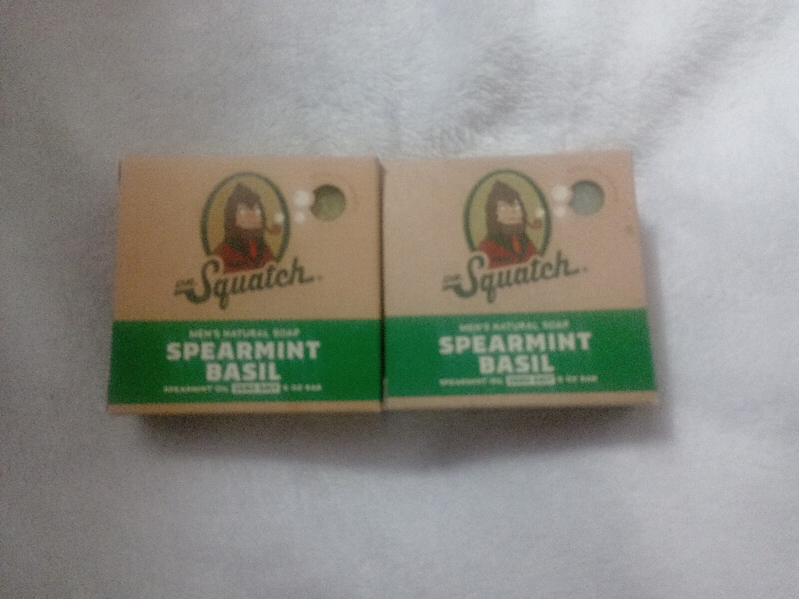 Dr. Squatch Soap Men’s 5 oz Natural Bar Soap Spearmint Basil Lot of 2