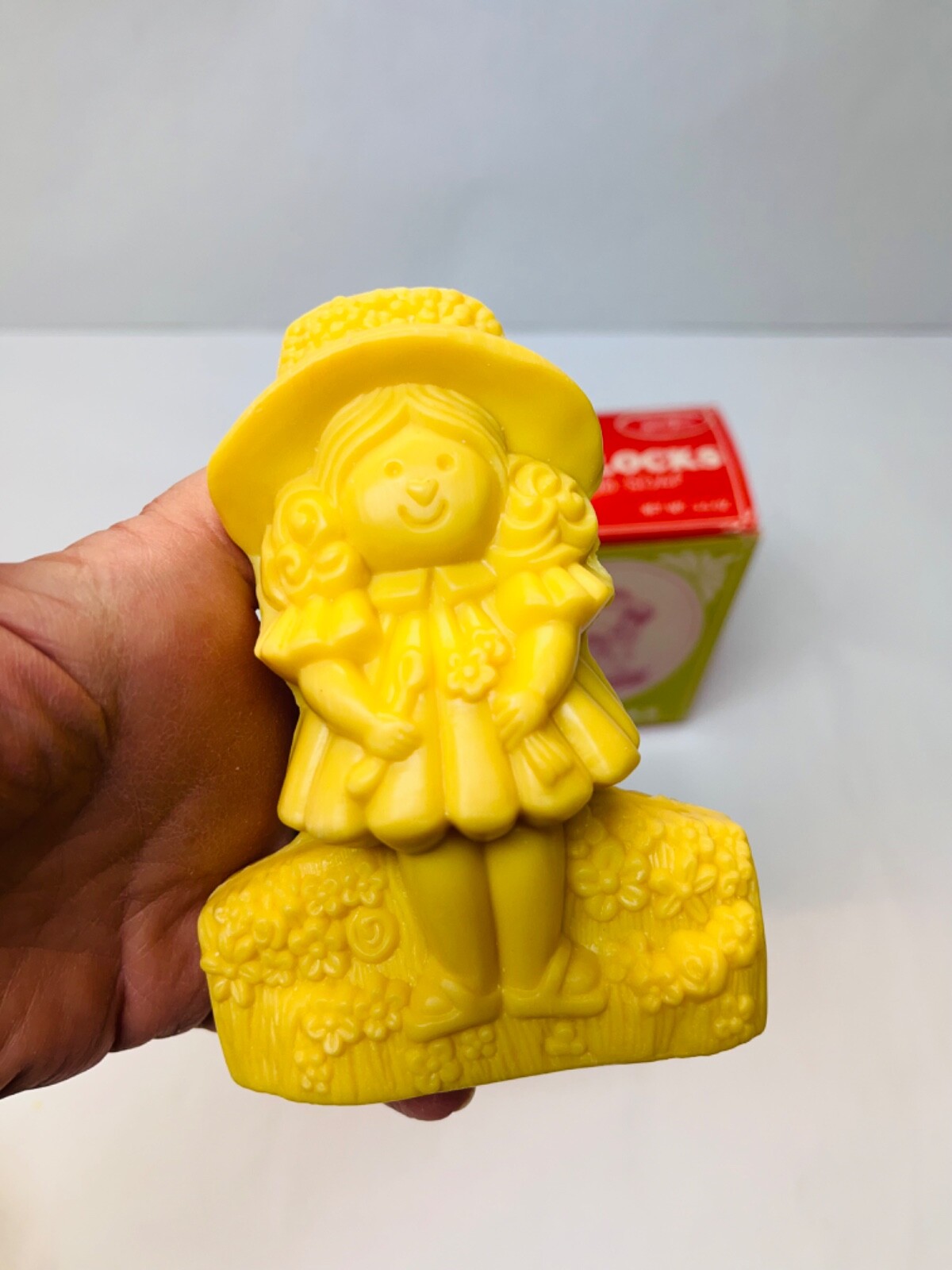 Vintage Neiman Marcus Play Tub Soap Goldilocks Cute Collectible Kids Soap BIN 18