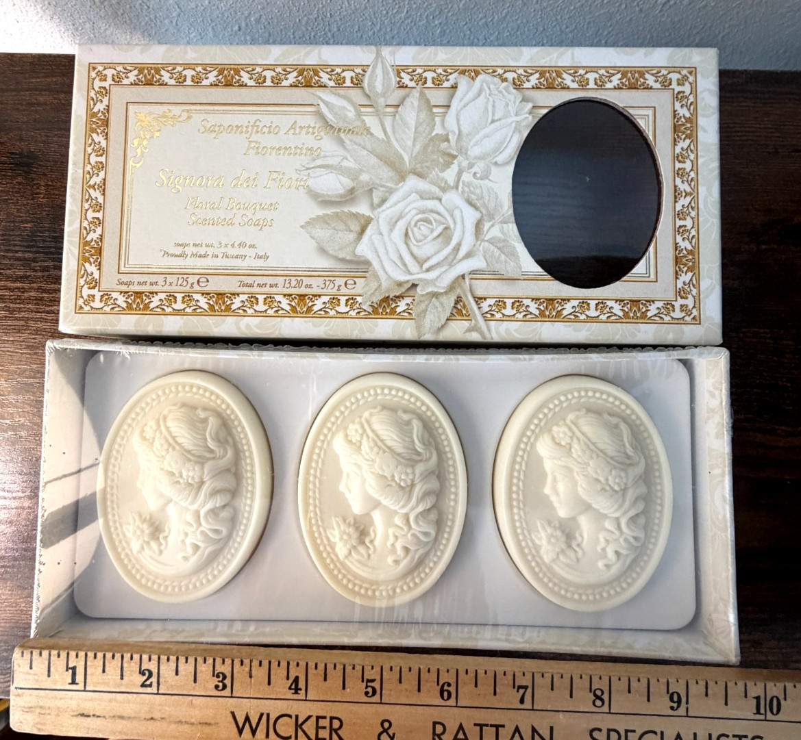 Saponificio Artigianale Fiorentino Signora dei Fiori Soap Set 3×4.40 Bars Floral