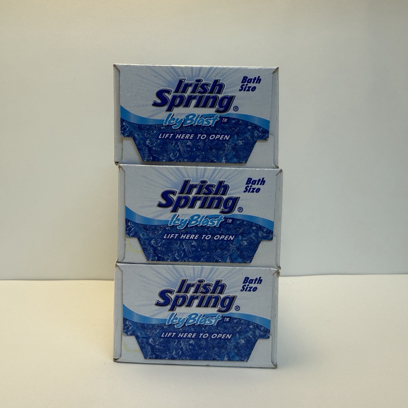 VTG Irish Spring Deodorant Soap Icy Blast Cool Refreshment – 3 BARS – 4.5 Ounce