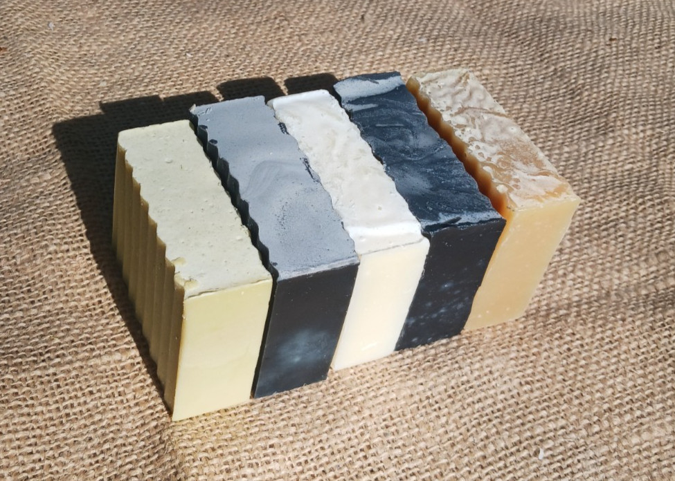 Herbal Scent Soap Set. Set of 5 Bars. Essential Oil. All Natural. Vegan. Gift.