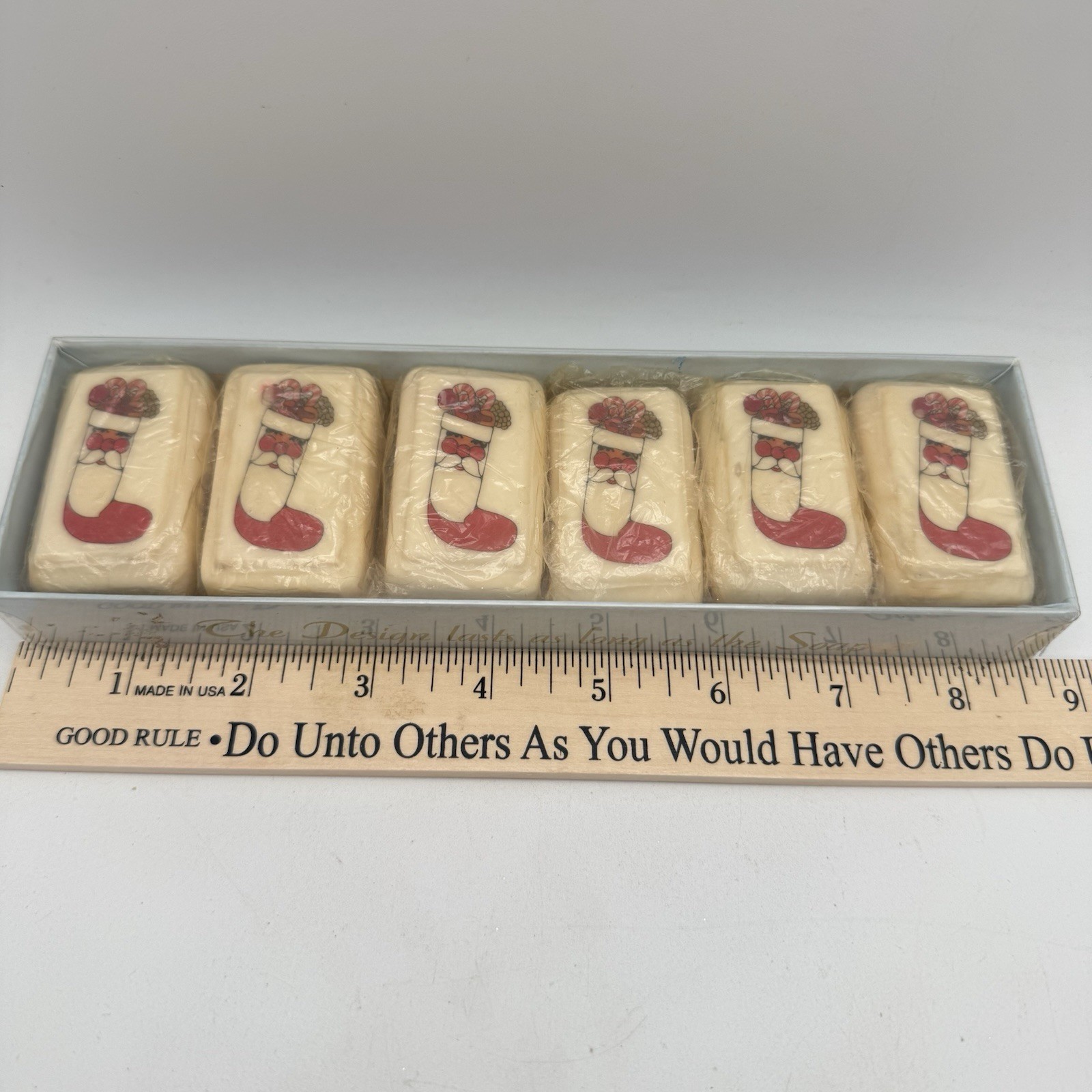 Vtg Katherine Gray Santa Christmas Soap Made From French Milled Soap 6 small bar