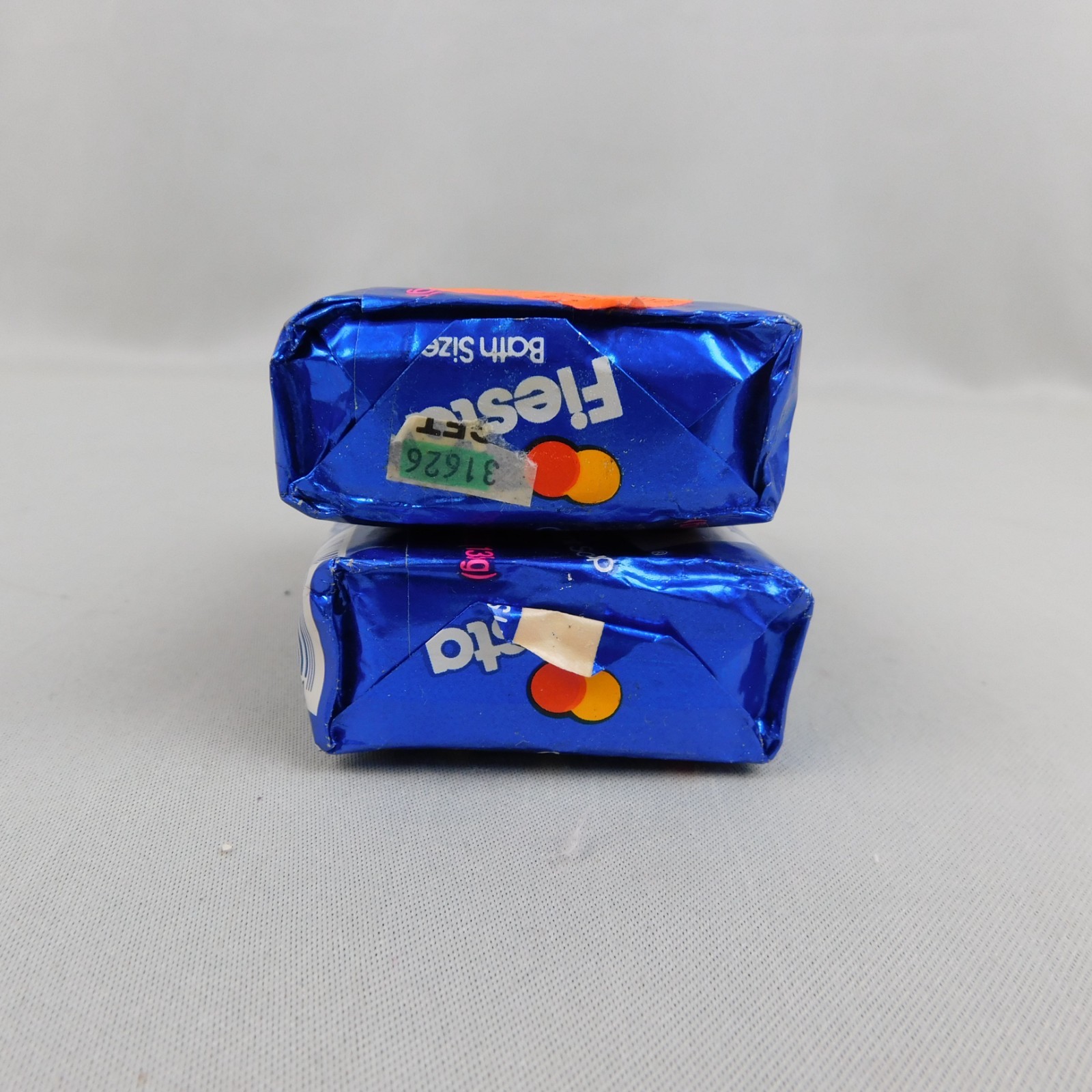 2 Bars Vintage NOS Jergens Fiesta Blue 4.75oz Refreshing Deodorant Soap #A272
