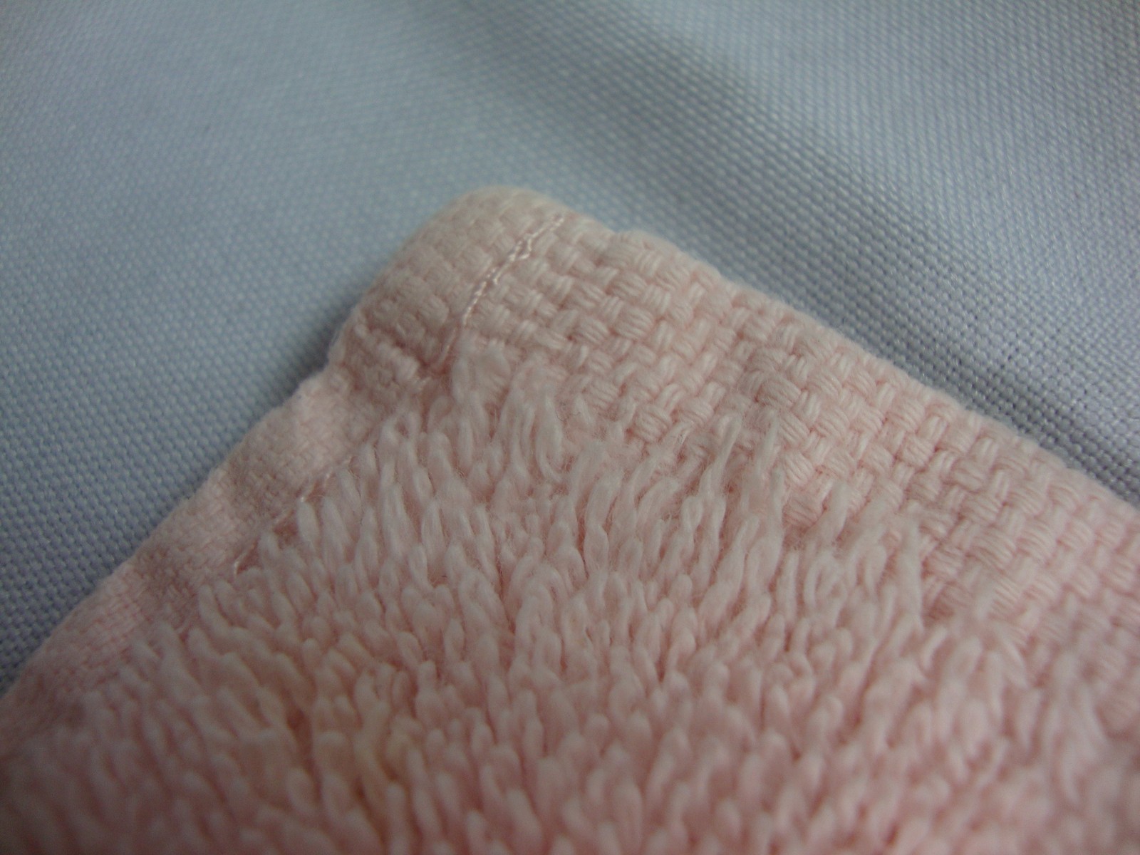 Hotel Collection Pink White Towel Unisex 100% Cotton 24″x17″