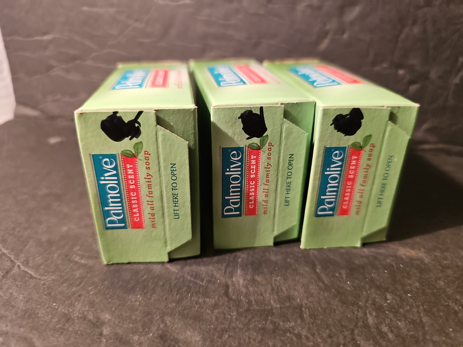 Palmolive Bath Bar Soap, Classic Scent 3.20 oz, 3 Pack Mild All Family Soap New