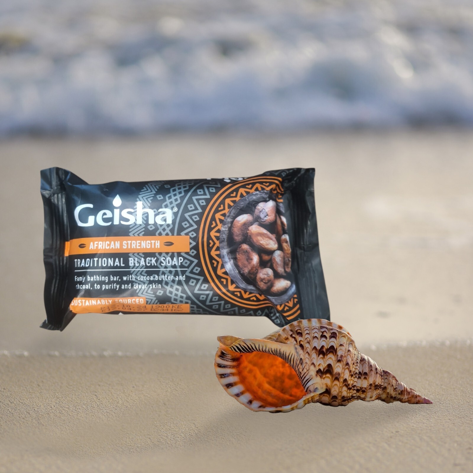Geisha Traditional Black Soap 200g With Cocoa Butter And Charcoal
