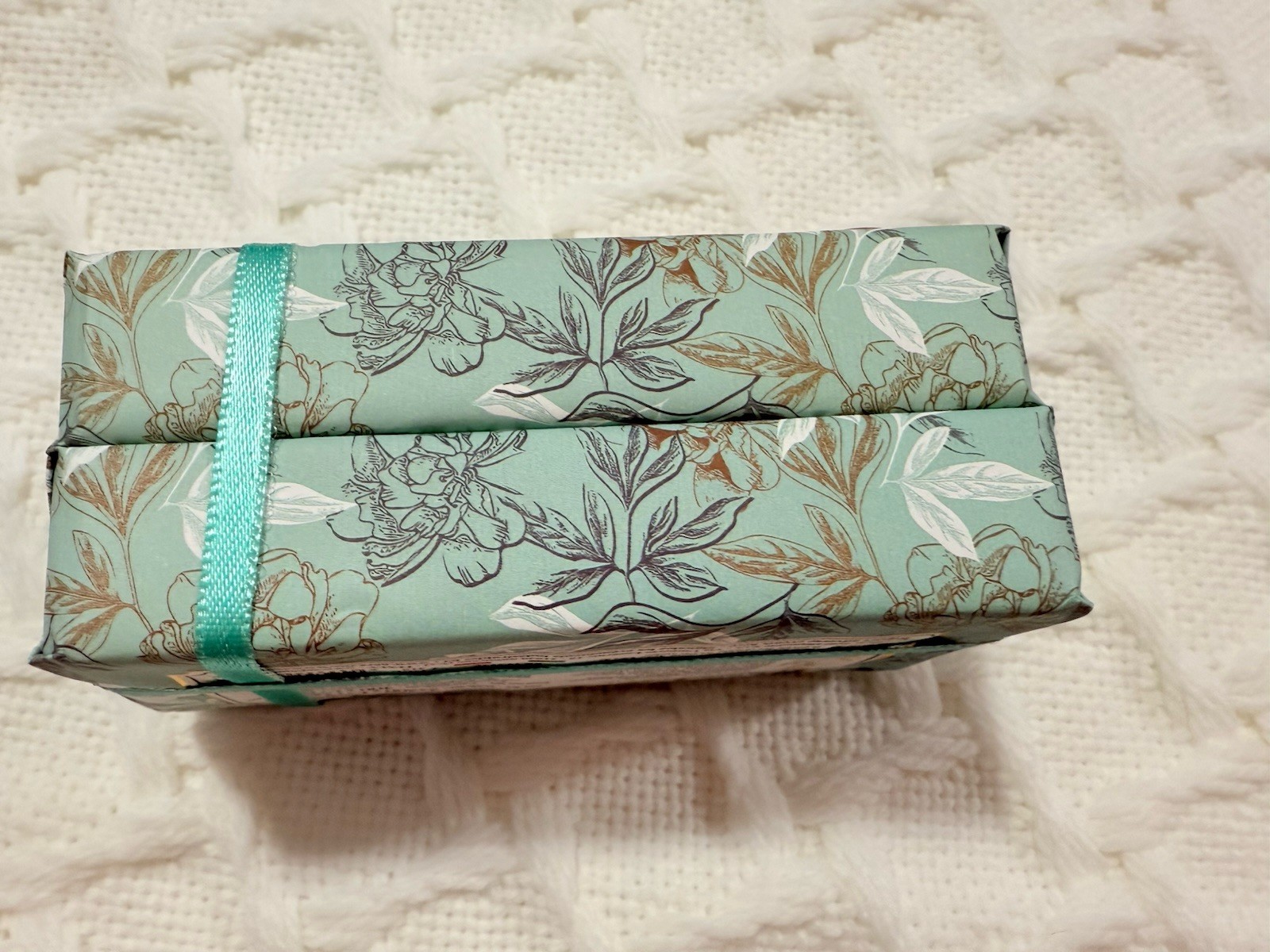 ZENI White Musk -Mucs blanc Fine Triple Milled ITALIAN Soap Bar 2 x 7oz