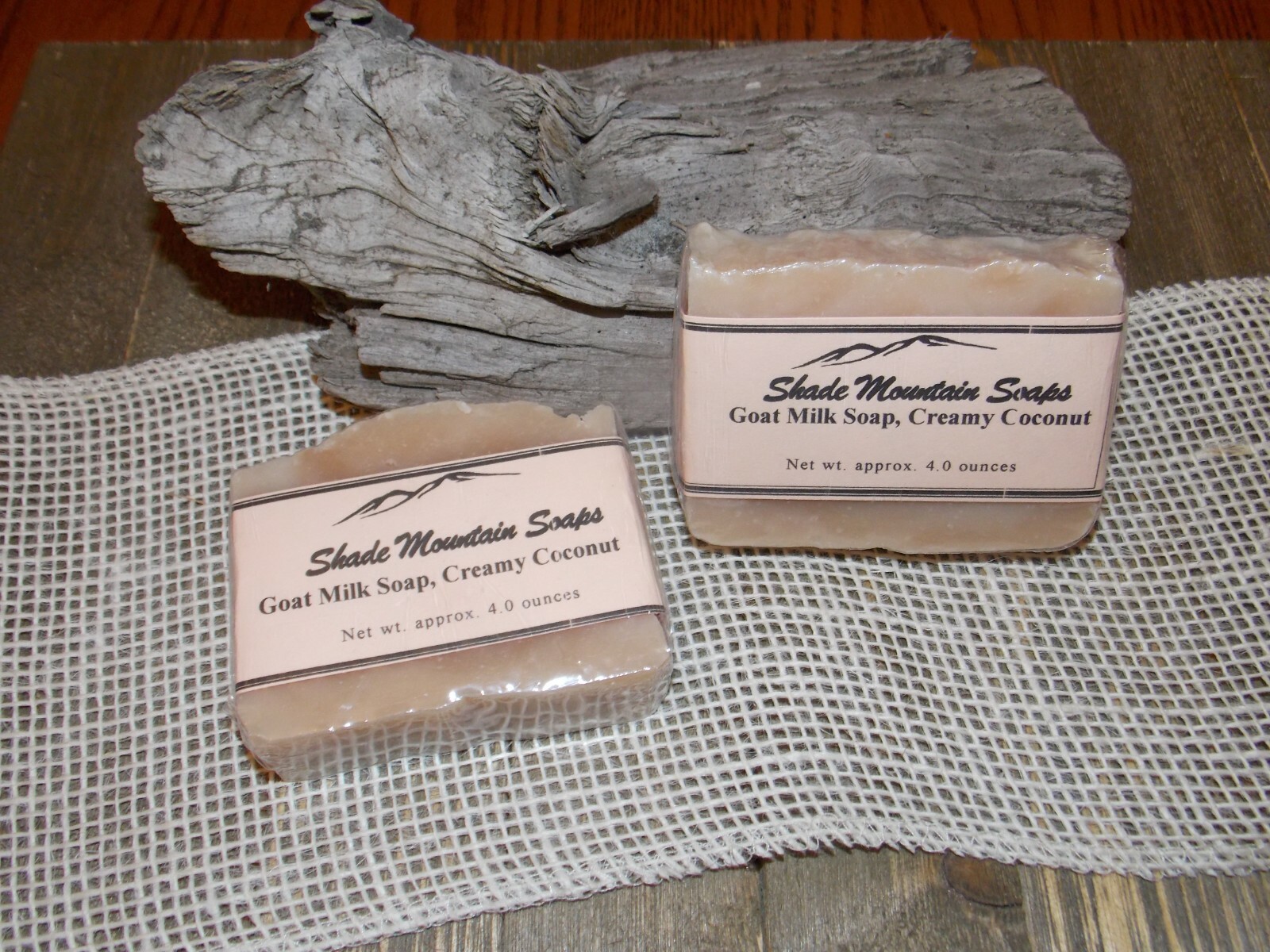 Goat Milk Soap Homemade / Handmade Moisturizing – 4 oz bar – Creamy Coconut