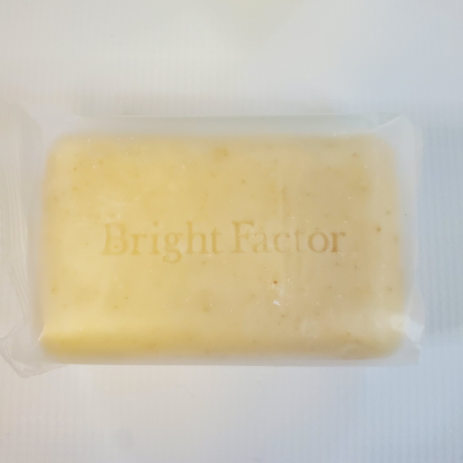 Bright Factor Savon Exfoliating Soap – Pack of 3 x 7oz (200g) – Jojoba Oil Aloe