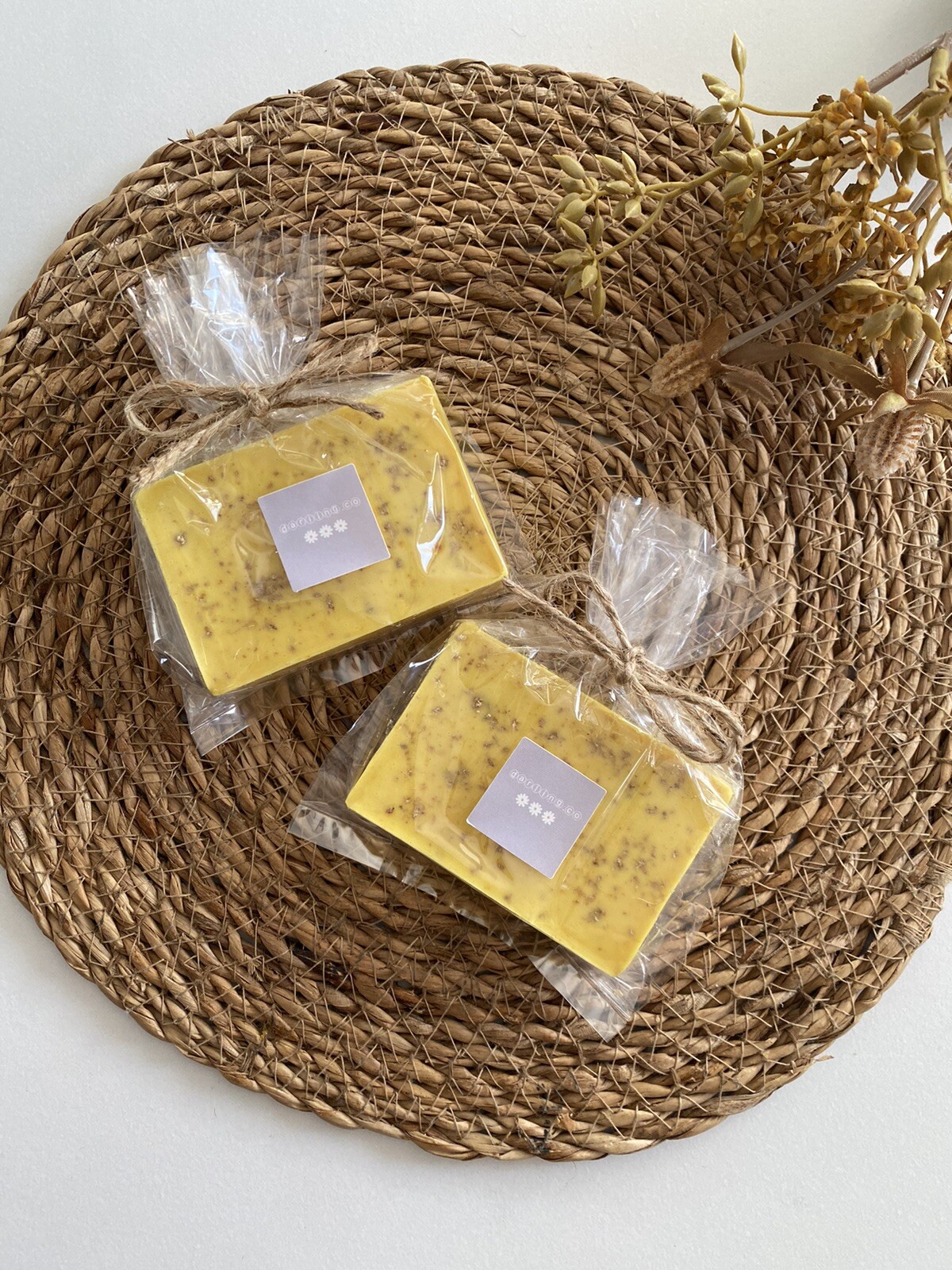 Handmade Turmeric Ginger & Honey Soap