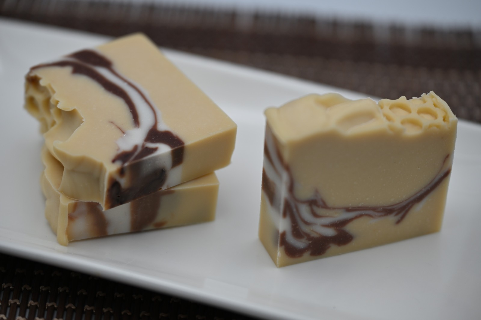 Le Luxe Lather, Luxury Artisan Soap, “Elizabeth”.. Honey scent..