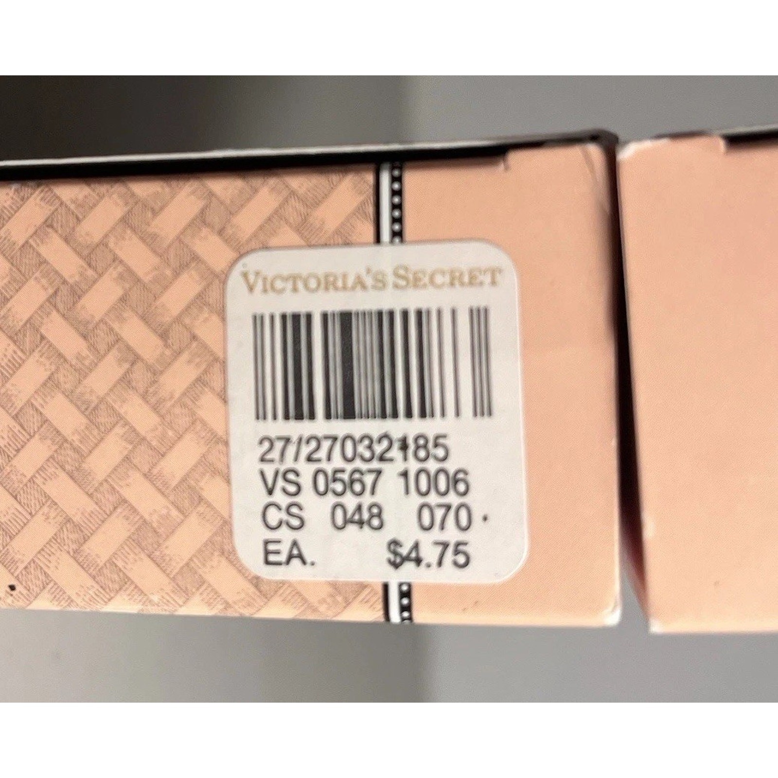 Vintage Victorias Secret Soap Apricot Glycerin Bar 4.4 oz Germany HTF 1988 Lot