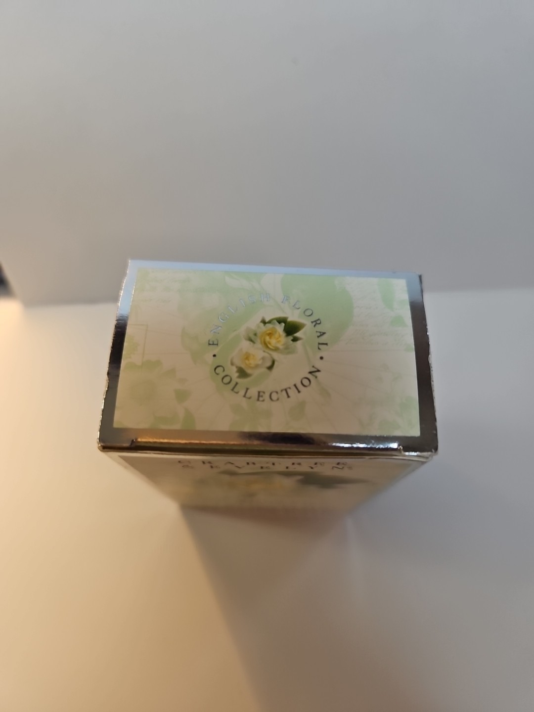 Crabtree & Evelyn GARDENIA 3.5 oz perfumed soap bar RARE England HTF
