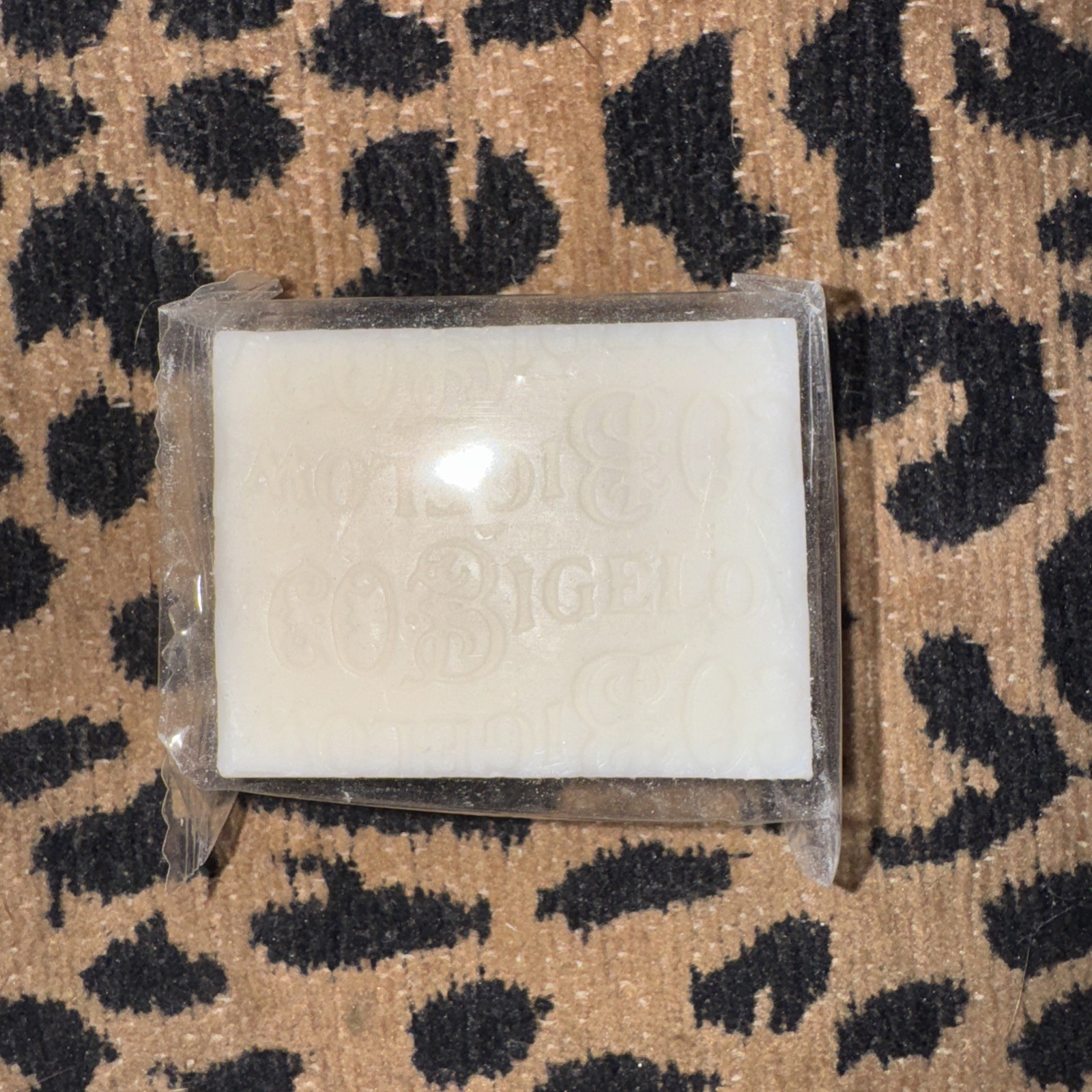 6 C.O. Bigelow LEMON LEAF Vegetable Soap .09 Oz Sealed. From Dream Hotels