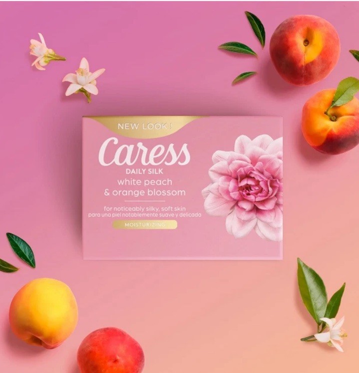 CARESS DAILY SILK BAR SOAP WHITE PEACH & ORANGE BLOSSOMS LOT OF 4 BARS 3.15 Oz