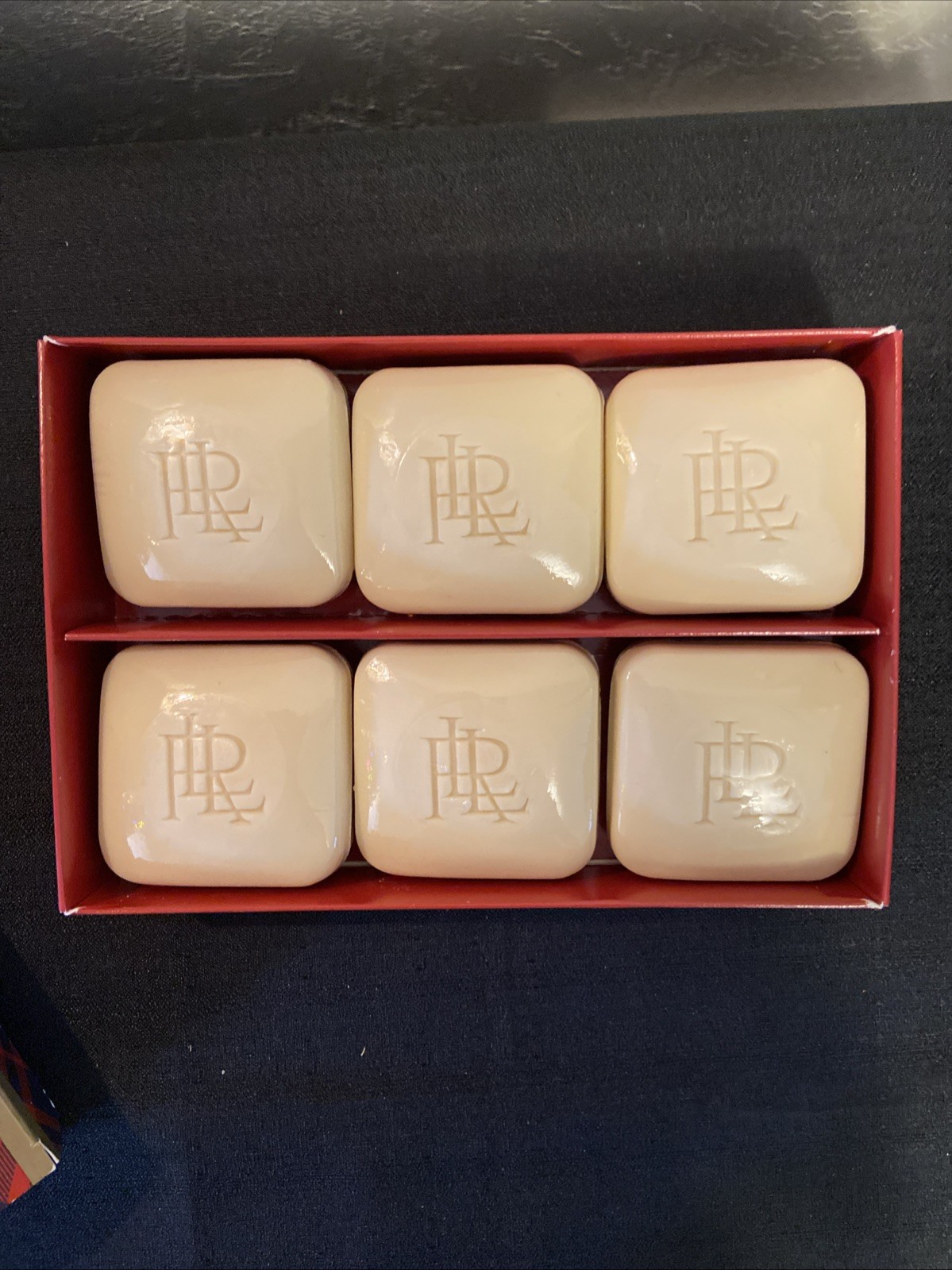 RALPH LAUREN SET OF 6 Holiday Wreath Scented Luxury Soaps New Vtg 2.9oz
