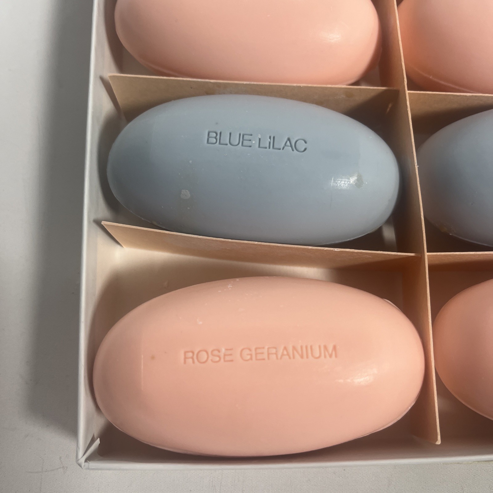 Neiman Marcus Soap 8 Oval Cakes Blue Lilac & Rose Geranium Cake 26.4 Oz NIB