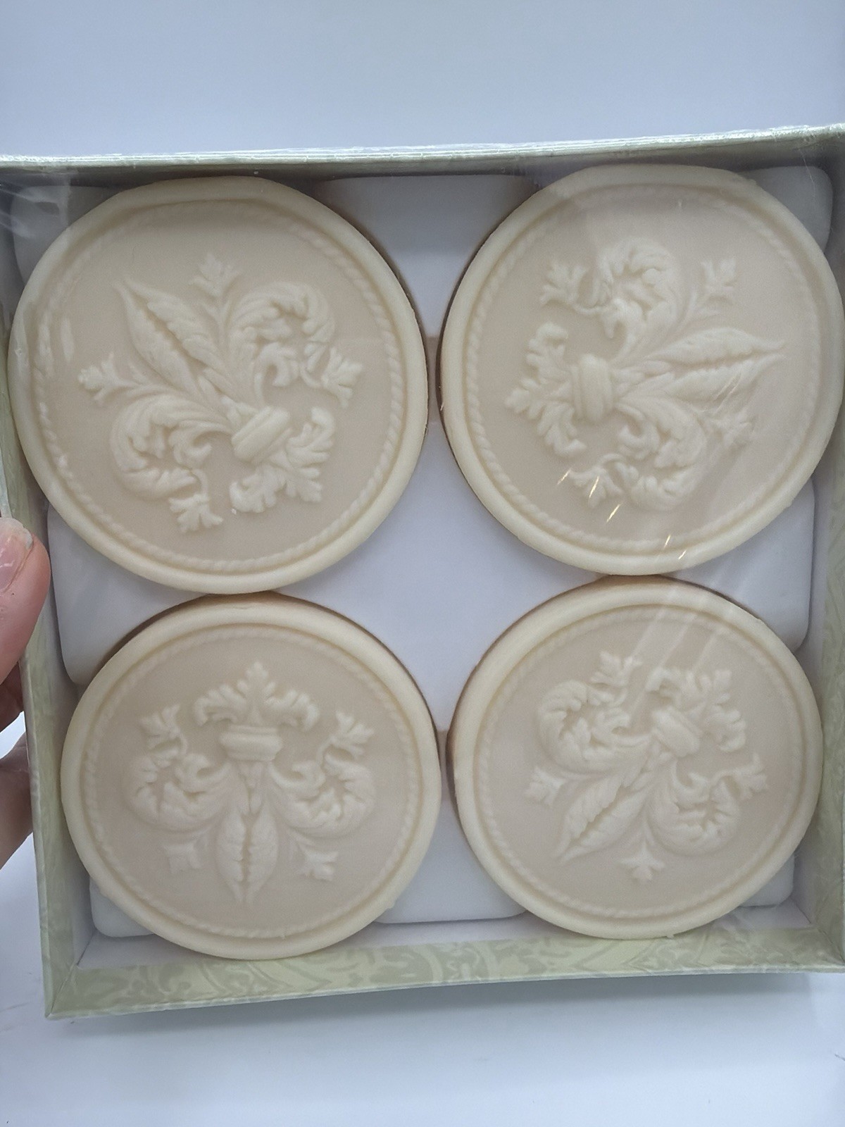 Saponificio Artigianale Fiorentino Soap Set of 4~4.40 oz. Bars Italy. Great Gift
