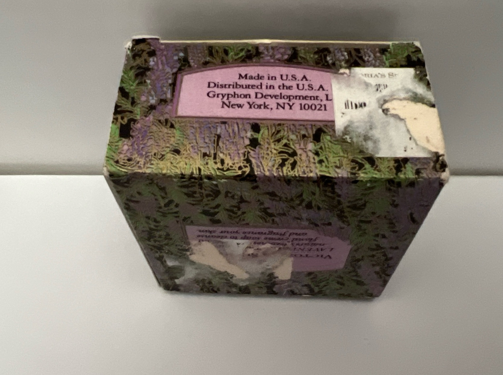 VTG 80s 90s New Victoria’s Secret Lavender Floral Perfumed Soap Bar 2.9 oz NIB