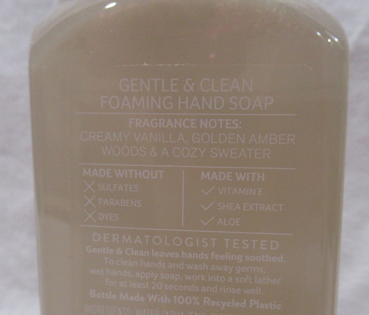 Bath & Body Works Gentle & Clean Foaming Hand Soap Set Lot of 2 SEASIDE SWEATER