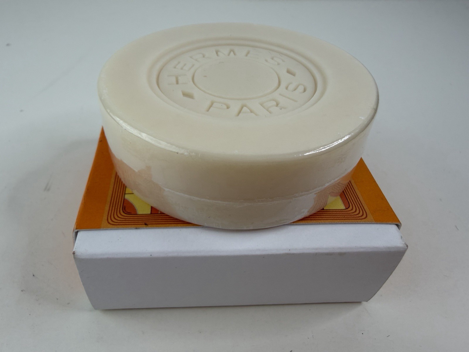 Hermes Eau de Mandarine Ambree 100g / 3.5oz Perfumed Soap (new with box)