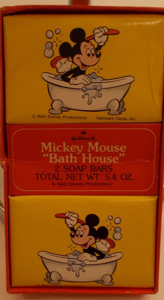 Disney Mickey Mouse “Bath House” 2 Soap Bars Bubble Gum Scent NEW