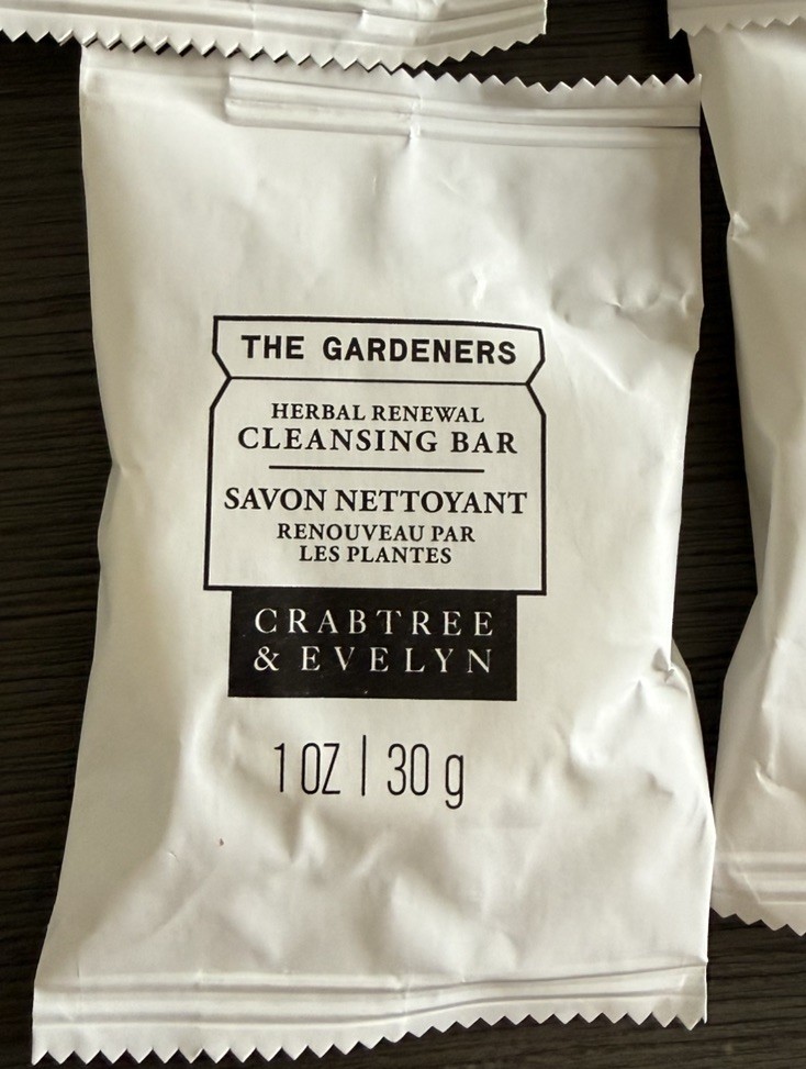 40 pcs The Gardeners CLEANSING BAR Soap Crabtree & Evelyn Herbal Renewal 1oz