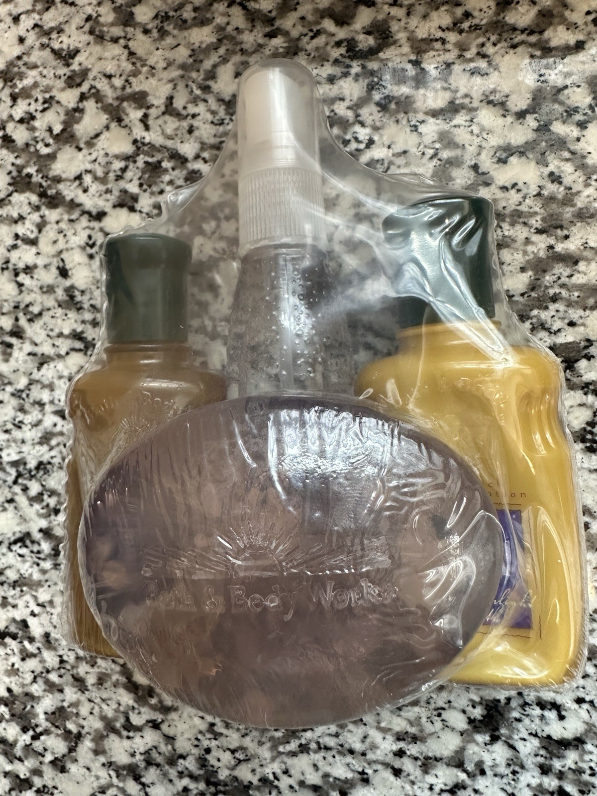 Vtg Bath & Body Works MOONLIGHT PATH Gift Set 4 Items With Bag SEALED
