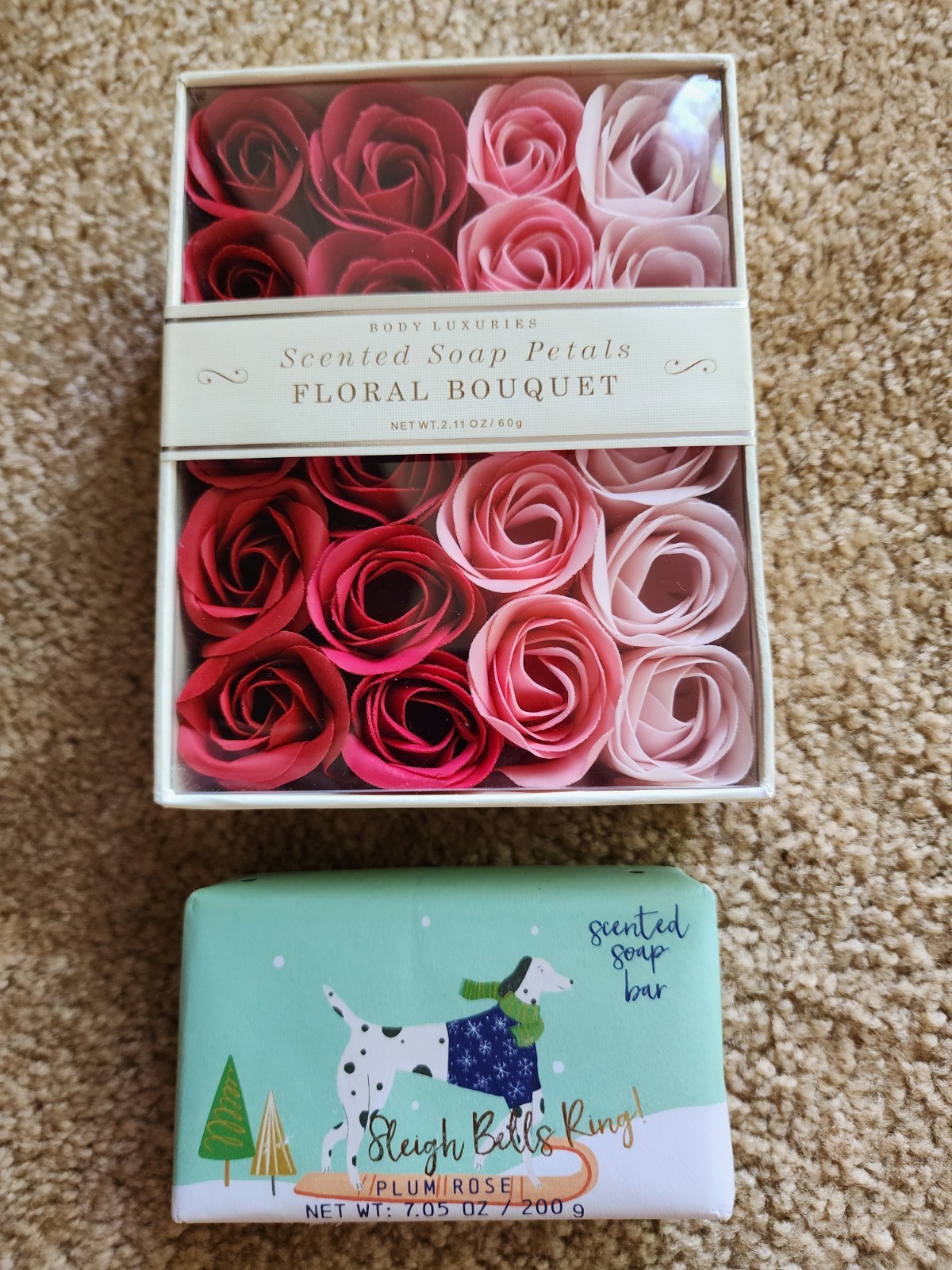Brand New World Market Luxury Soap Gift Set Floral Bouquet Soap Petals Plum Rose