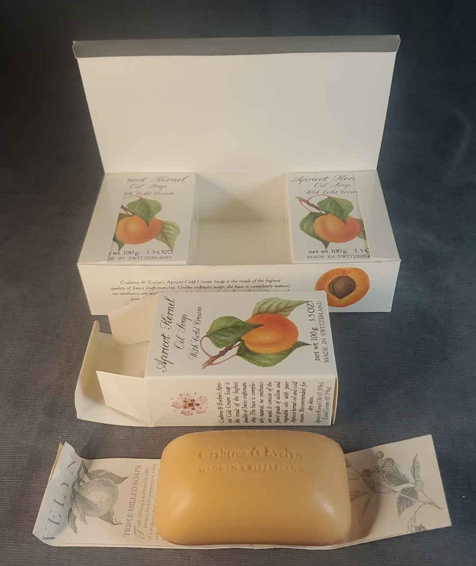 NOS 1984 Crabtree & Evelyn Apricot Kernel Oil Soap w/Cold Cream, 3x100g/10.5oz