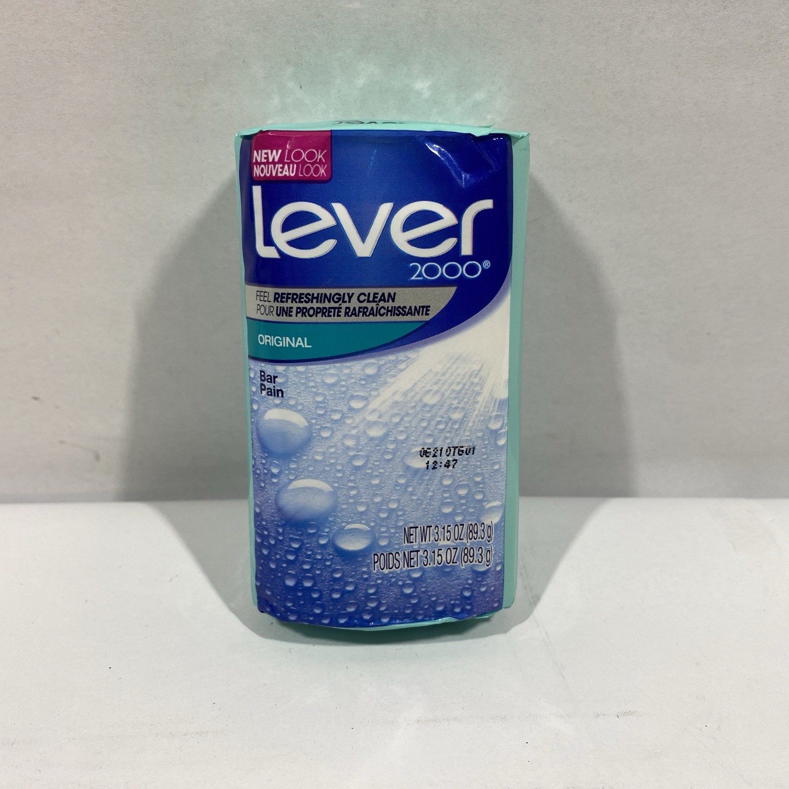 Original Lever 2000 Bar Soap 3.15 OZ Refreshingly Clean