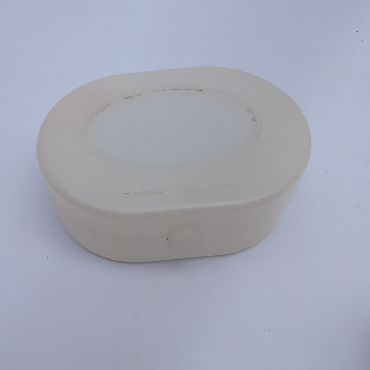 Vintage Faberge Aphrodisia Savon Soap With Travel Case – 4 oz – NIB SEALED