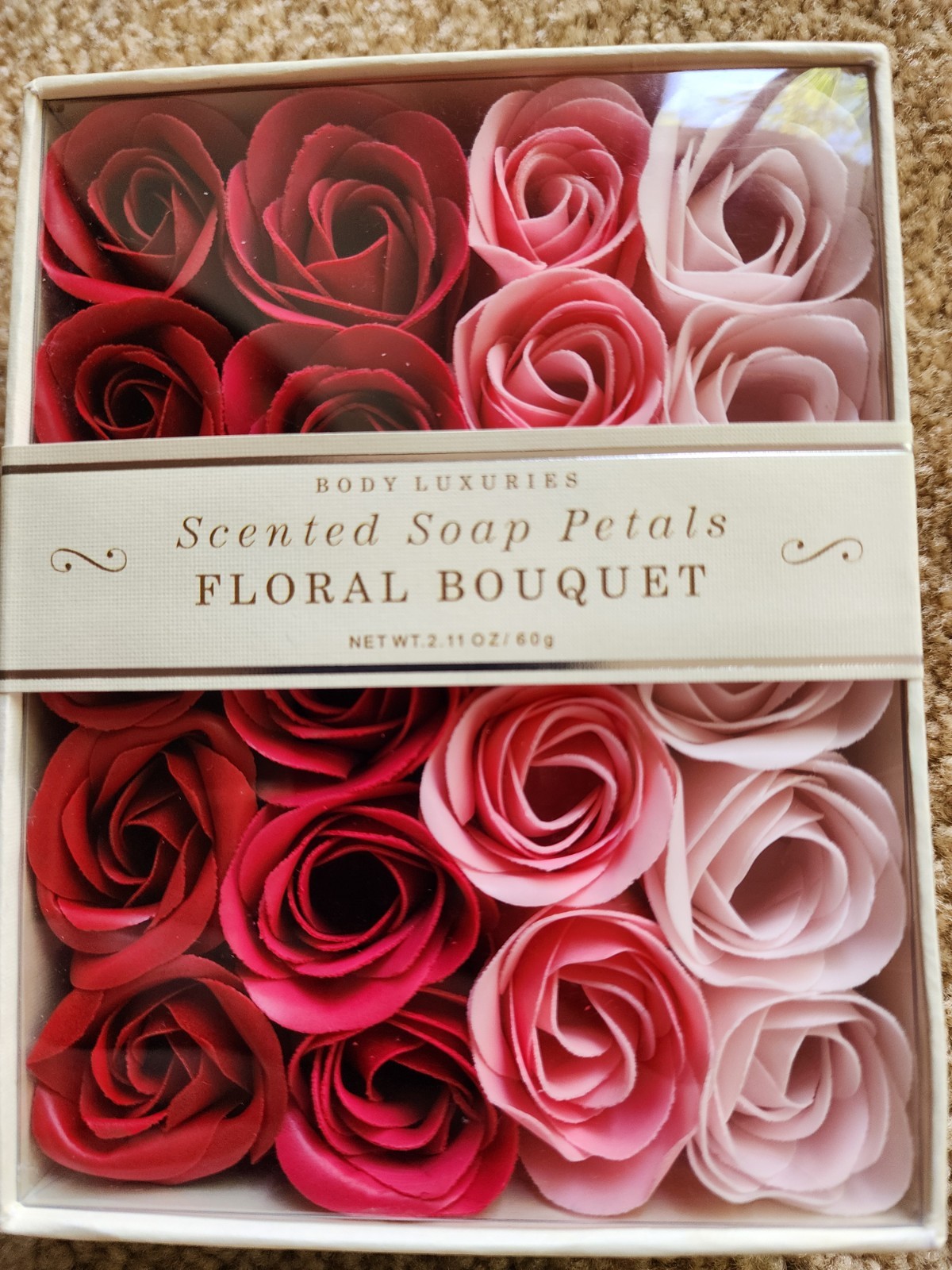 Brand New World Market Luxury Soap Gift Set Floral Bouquet Soap Petals Plum Rose