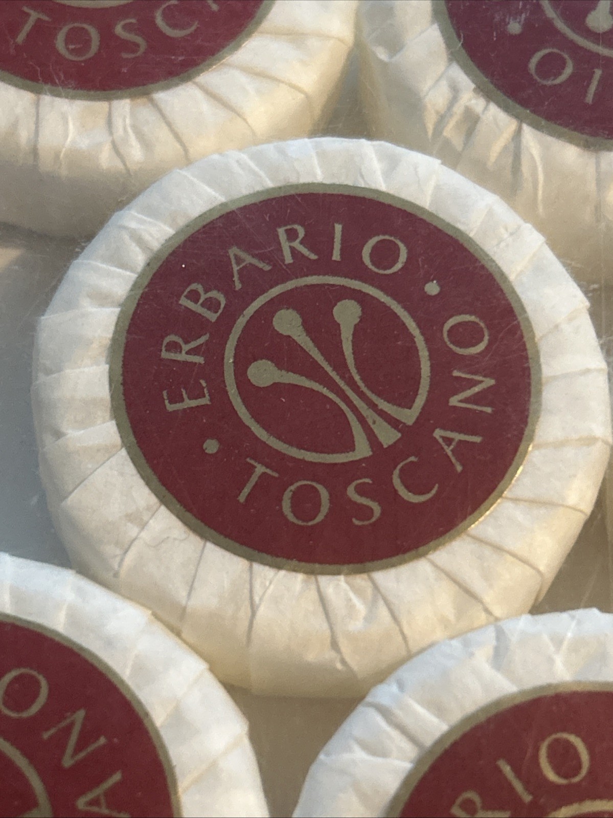 8 Rose Vegetable ERBARIO TOSCANO Round Decorative Bar Soaps Made in Italy
