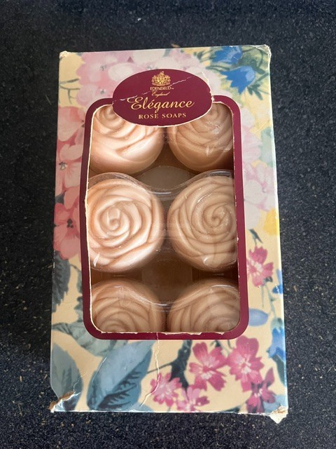 Vintage Edenfield England Elegance Rose Soaps 6 Pack 5.4oz New Vintage FREE S/H