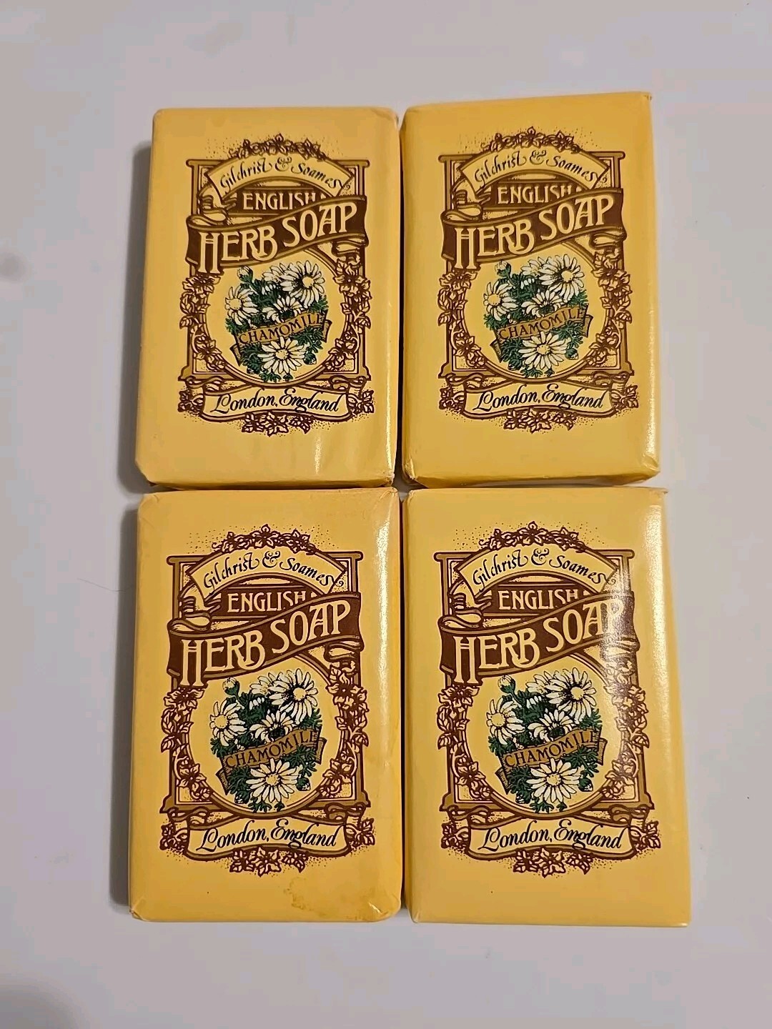 4 Bars GILCHRIST SOAMES ENGLISH HERB SOAP CHAMOMILE 1.25 OZ/35 GR LONDON ENGLAND