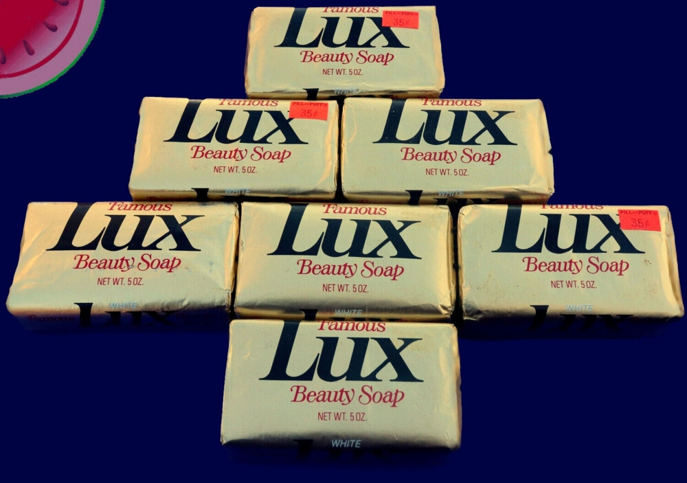 Lot 7 Retro Bath BARS White LUX SOAP Gold Foil 5 OZ New Old Stock Vintage NOS