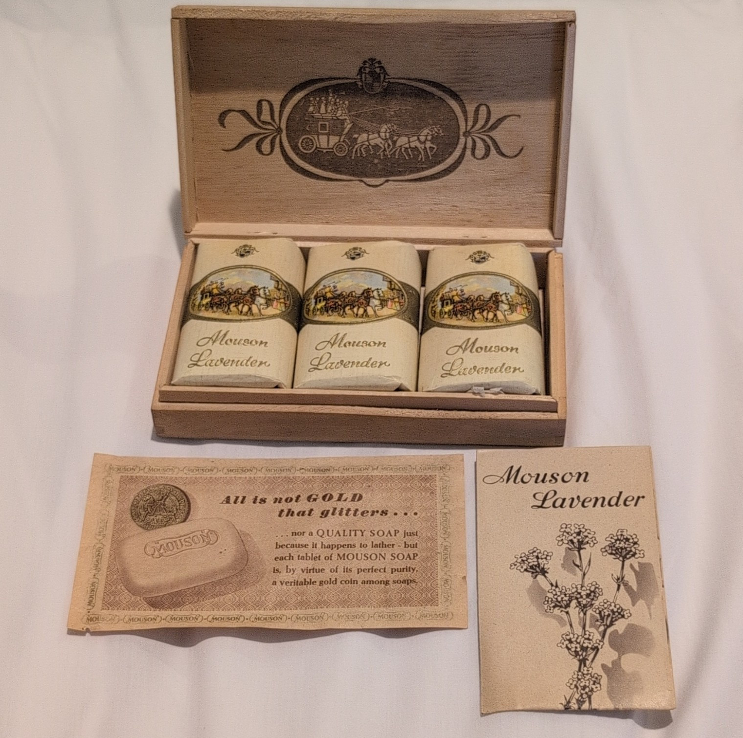 Vintage 1930-1970s Mouson Lavender Bar Soap Complete Set 3 Bars in Wooden Box